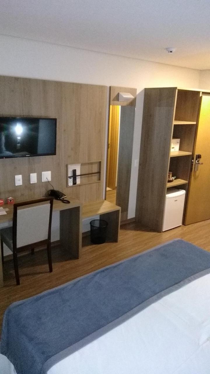 Ives Hotel Коста-Ріка Екстер'єр фото